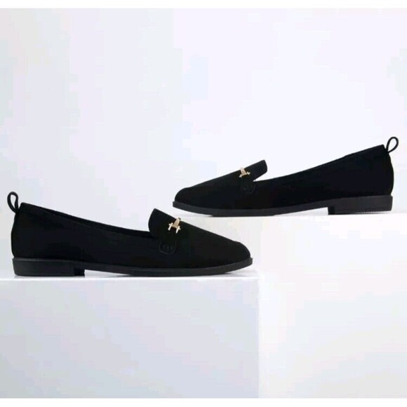 Samilor Black Loafers  Flats With Gold Buckle Size 10 - Picture 2 of 8